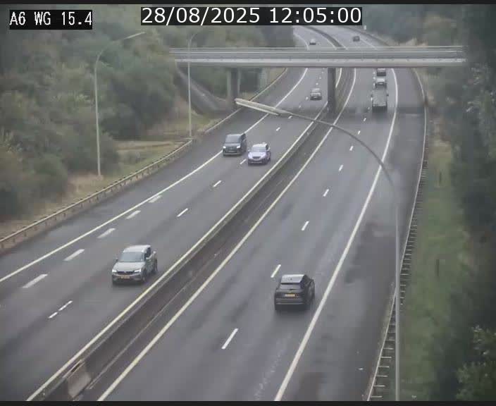 <h2>Traffic live webcam Luxembourg Capellen - A6 - BK 15.4 - direction Luxembourg/France/Allemagne</h2>