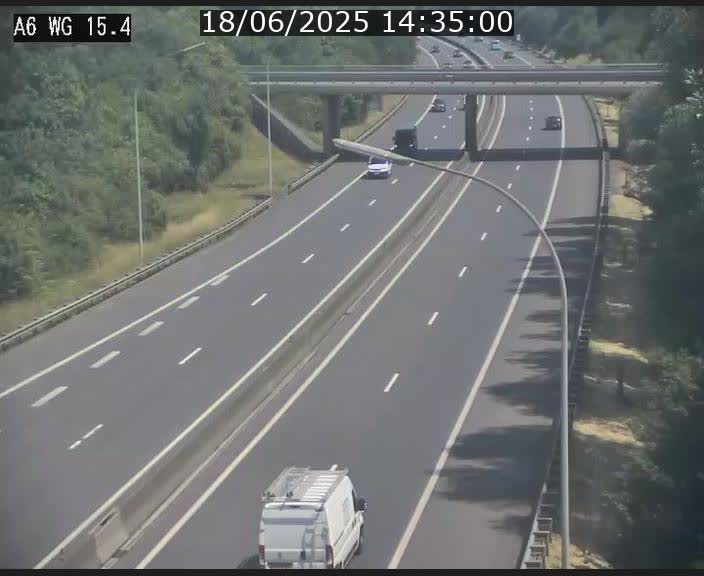 Traffic live webcam Luxembourg Capellen - A6 - BK 15.4 - direction Luxembourg/France/Allemagne