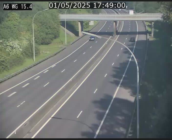 Traffic live webcam Luxembourg Capellen - A6 - BK 15.4 - direction Luxembourg/France/Allemagne