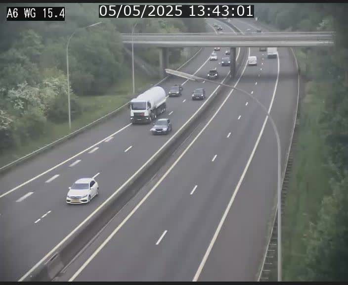 Traffic live webcam Luxembourg Capellen - A6 - BK 15.4 - direction Luxembourg/France/Allemagne