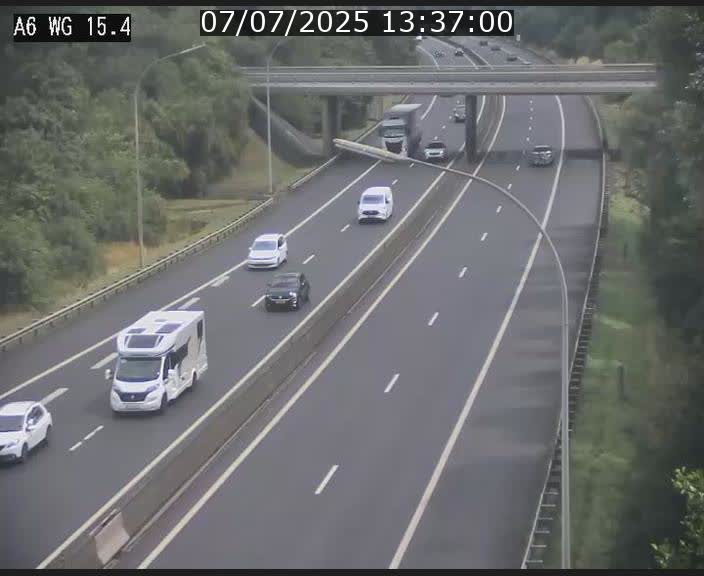 Traffic live webcam Luxembourg Capellen - A6 - BK 15.4 - direction Luxembourg/France/Allemagne