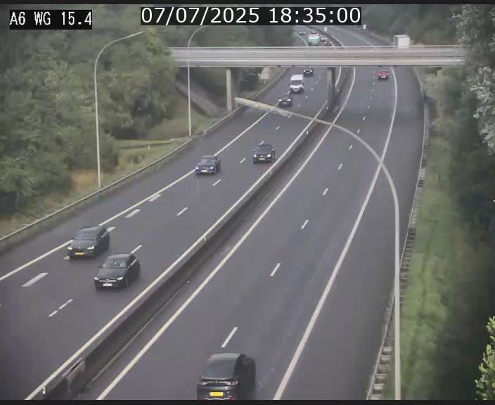 Traffic live webcam Luxembourg Capellen - A6 - BK 15.4 - direction Luxembourg/France/Allemagne