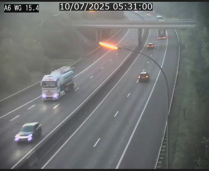 Traffic live webcam Luxembourg Capellen - A6 - BK 15.4 - direction Luxembourg/France/Allemagne
