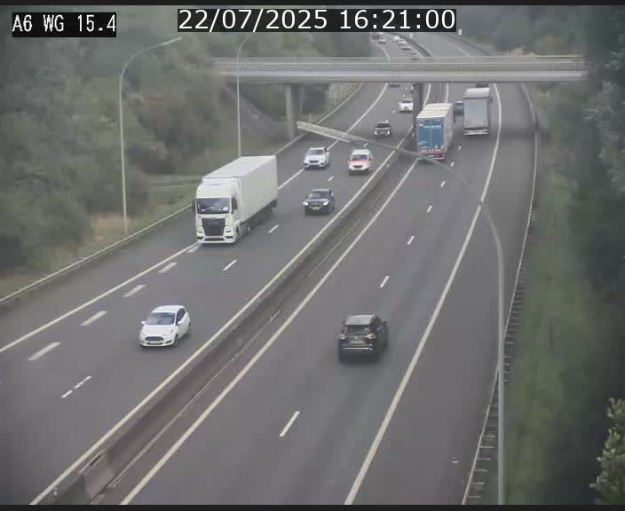 Traffic live webcam Luxembourg Capellen - A6 - BK 15.4 - direction Luxembourg/France/Allemagne
