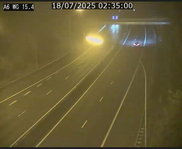 Traffic live webcam Luxembourg Capellen - A6 - BK 15.4 - direction Luxembourg/France/Allemagne
