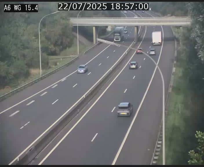 Traffic live webcam Luxembourg Capellen - A6 - BK 15.4 - direction Luxembourg/France/Allemagne