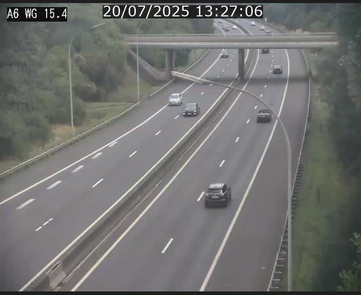 Traffic live webcam Luxembourg Capellen - A6 - BK 15.4 - direction Luxembourg/France/Allemagne