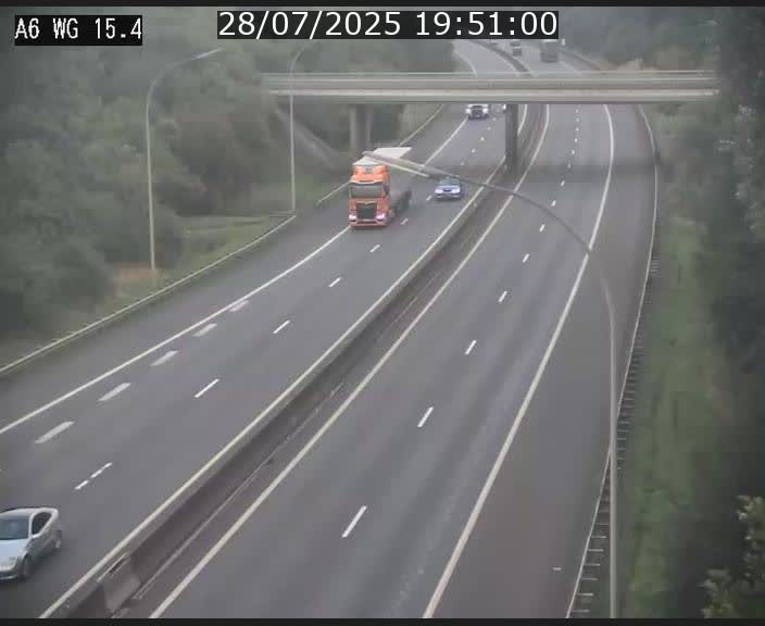 Traffic live webcam Luxembourg Capellen - A6 - BK 15.4 - direction Luxembourg/France/Allemagne