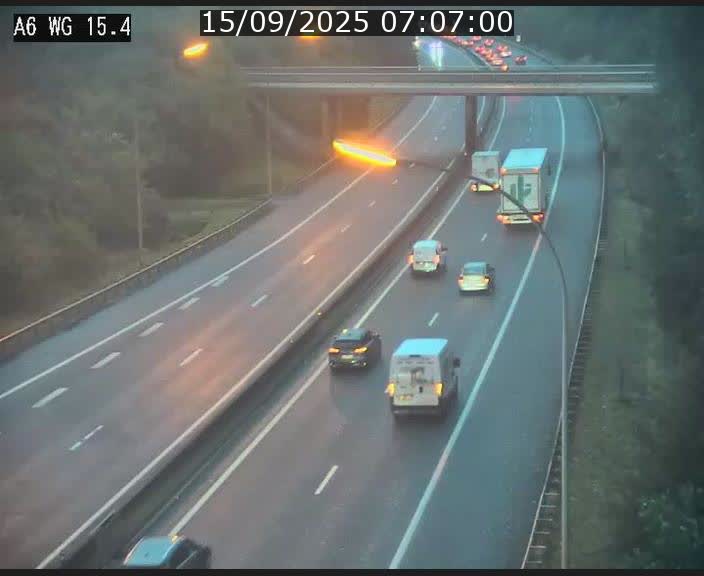 Traffic live webcam Luxembourg Capellen - A6 - BK 15.4 - direction Luxembourg/France/Allemagne