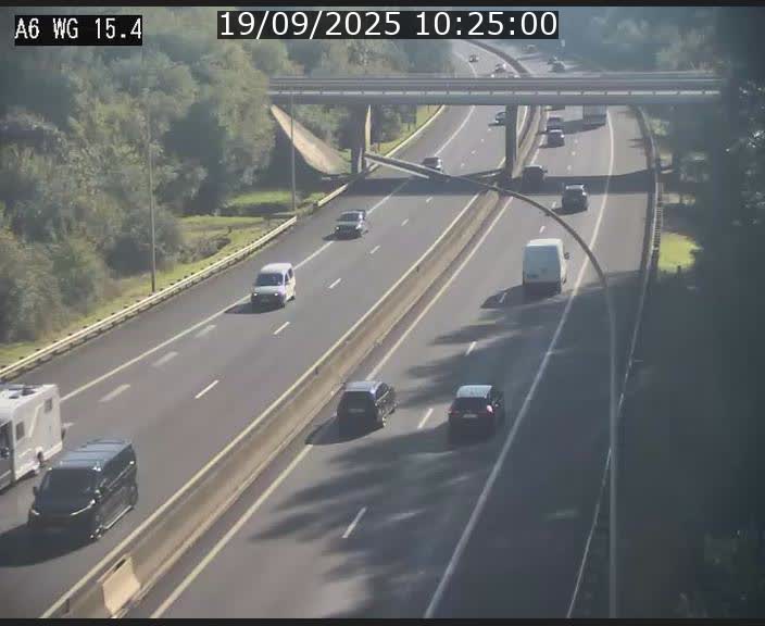 Traffic live webcam Luxembourg Capellen - A6 - BK 15.4 - direction Luxembourg/France/Allemagne