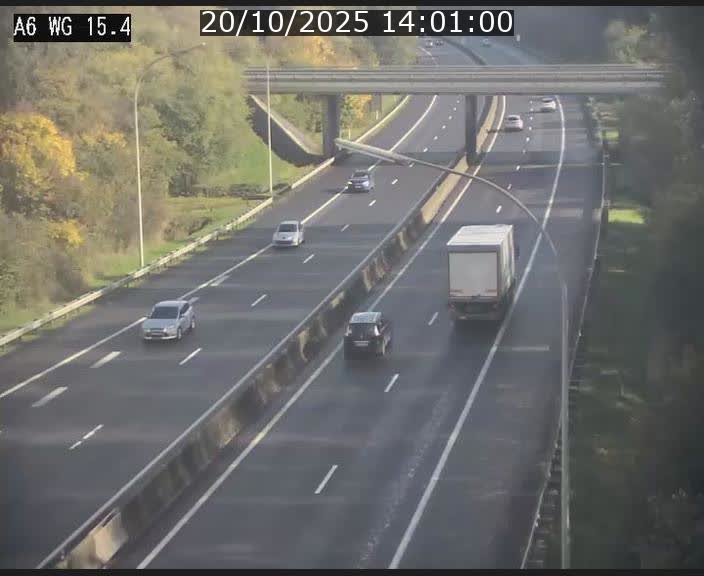 Traffic live webcam Luxembourg Capellen - A6 - BK 15.4 - direction Luxembourg/France/Allemagne