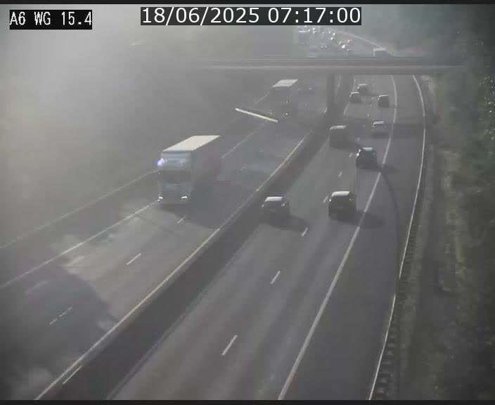 <h2>Traffic live webcam Luxembourg Capellen - A6 - BK 15.4 - direction Luxembourg/France/Allemagne</h2>
