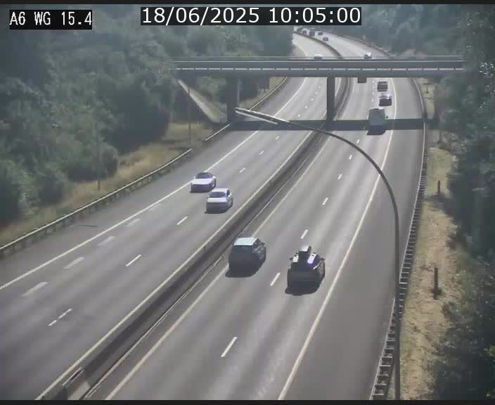 Traffic live webcam Luxembourg Capellen - A6 - BK 15.4 - direction Luxembourg/France/Allemagne