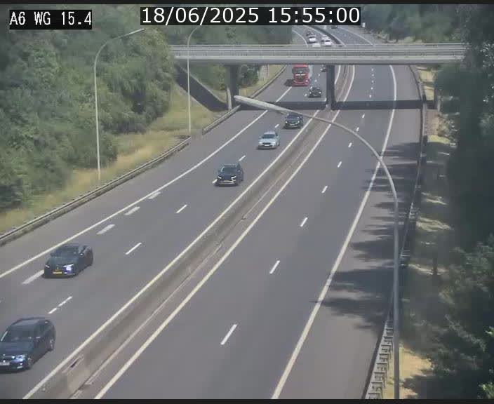 Traffic live webcam Luxembourg Capellen - A6 - BK 15.4 - direction Luxembourg/France/Allemagne