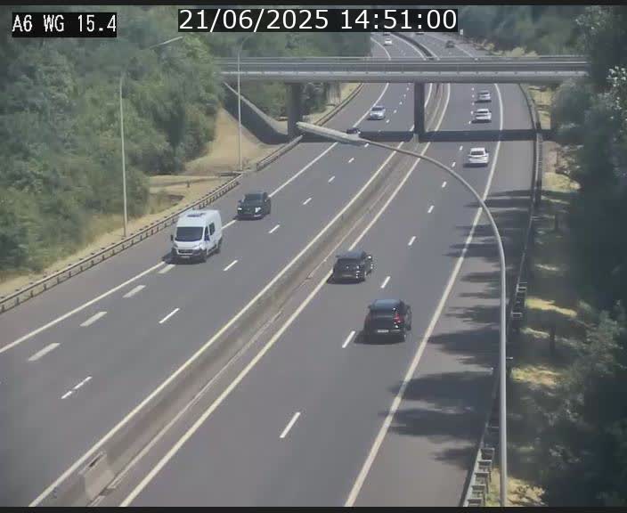 <h2>Traffic live webcam Luxembourg Capellen - A6 - BK 15.4 - direction Luxembourg/France/Allemagne</h2>