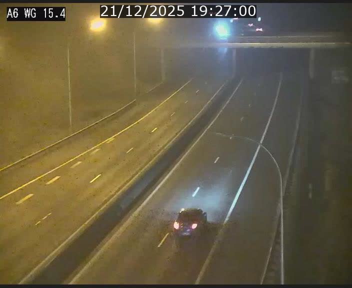 <h2>Traffic live webcam Luxembourg Capellen - A6 - BK 15.4 - direction Luxembourg/France/Allemagne</h2>