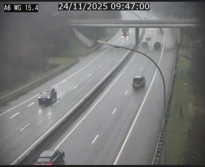 <h2>Traffic live webcam Luxembourg Capellen - A6 - BK 15.4 - direction Luxembourg/France/Allemagne</h2>