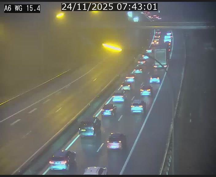 <h2>Traffic live webcam Luxembourg Capellen - A6 - BK 15.4 - direction Luxembourg/France/Allemagne</h2>