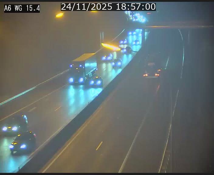 <h2>Traffic live webcam Luxembourg Capellen - A6 - BK 15.4 - direction Luxembourg/France/Allemagne</h2>