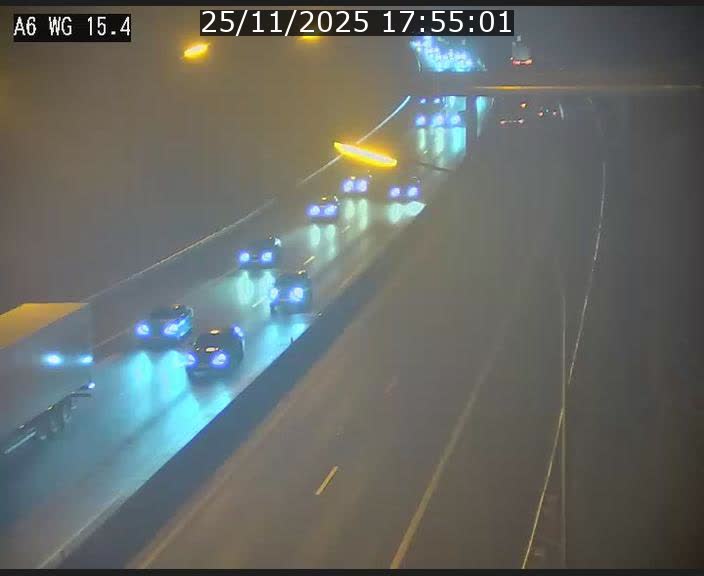 <h2>Traffic live webcam Luxembourg Capellen - A6 - BK 15.4 - direction Luxembourg/France/Allemagne</h2>