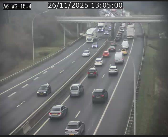<h2>Traffic live webcam Luxembourg Capellen - A6 - BK 15.4 - direction Luxembourg/France/Allemagne</h2>