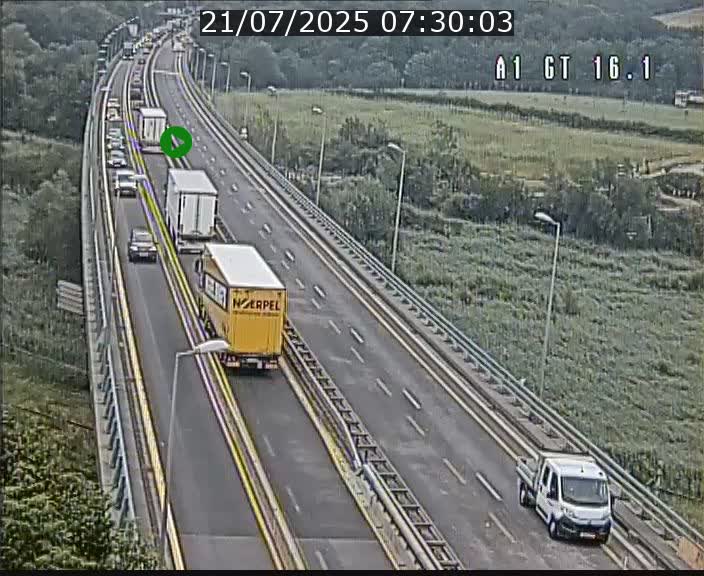 Traffic live webcam Luxembourg Niederanven - A1 direction Allemagne - BK 16.1