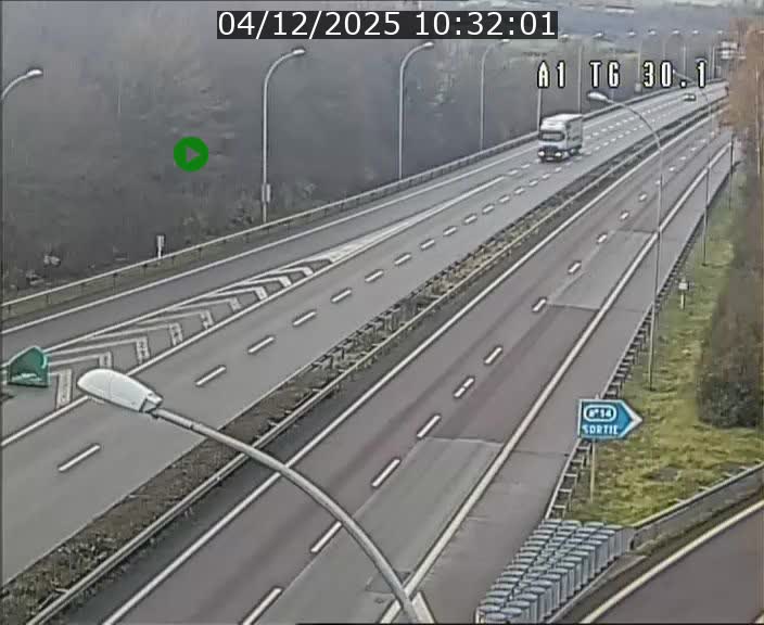 <h2>Traffic live webcam Luxembourg Grevenmacher - A1 direction Luxembourg - BK 30.1</h2>