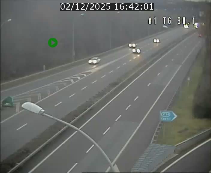 <h2>Traffic live webcam Luxembourg Grevenmacher - A1 direction Luxembourg - BK 30.1</h2>