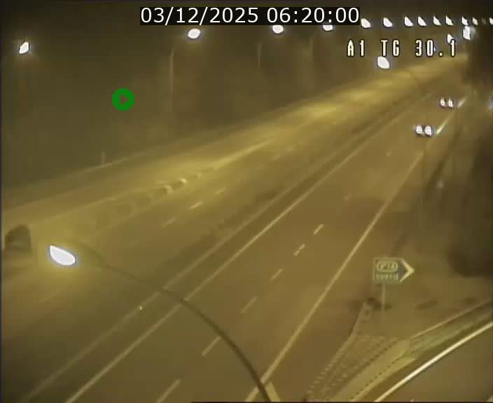 <h2>Traffic live webcam Luxembourg Grevenmacher - A1 direction Luxembourg - BK 30.1</h2>