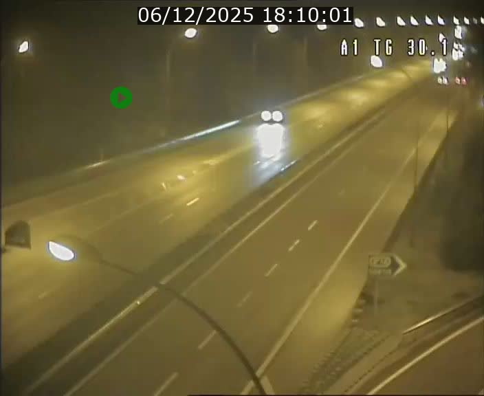 <h2>Traffic live webcam Luxembourg Grevenmacher - A1 direction Luxembourg - BK 30.1</h2>