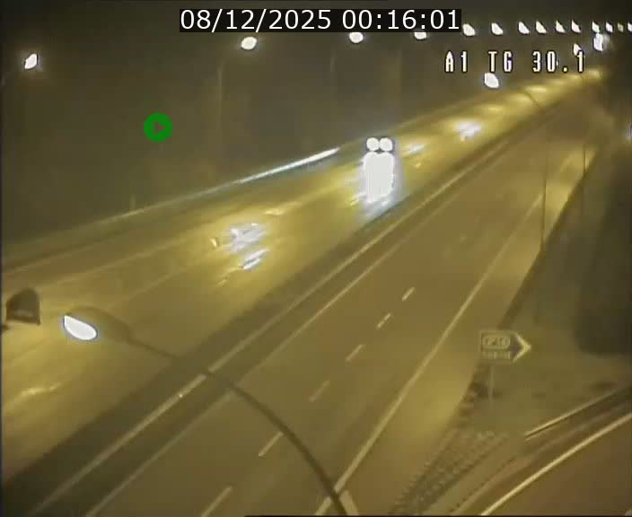 <h2>Traffic live webcam Luxembourg Grevenmacher - A1 direction Luxembourg - BK 30.1</h2>