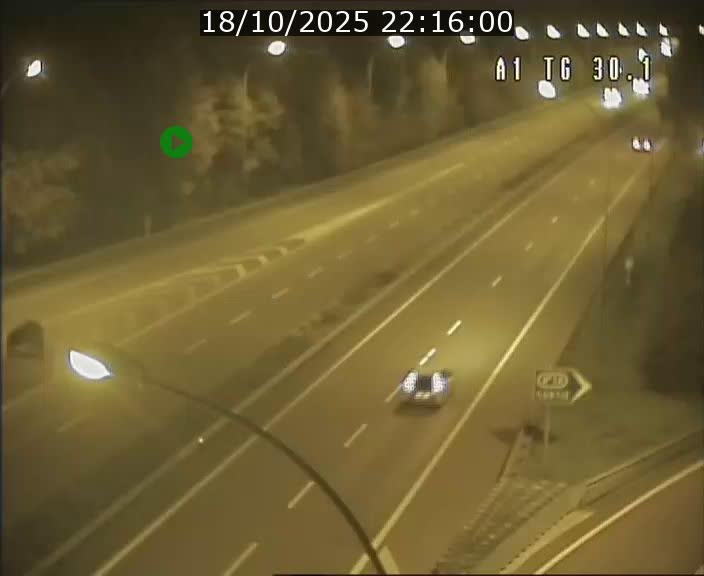 <h2>Traffic live webcam Luxembourg Grevenmacher - A1 direction Luxembourg - BK 30.1</h2>