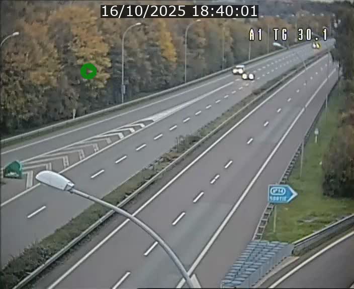<h2>Traffic live webcam Luxembourg Grevenmacher - A1 direction Luxembourg - BK 30.1</h2>