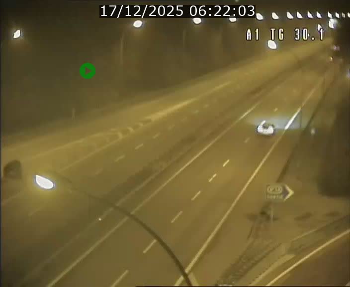 <h2>Traffic live webcam Luxembourg Grevenmacher - A1 direction Luxembourg - BK 30.1</h2>