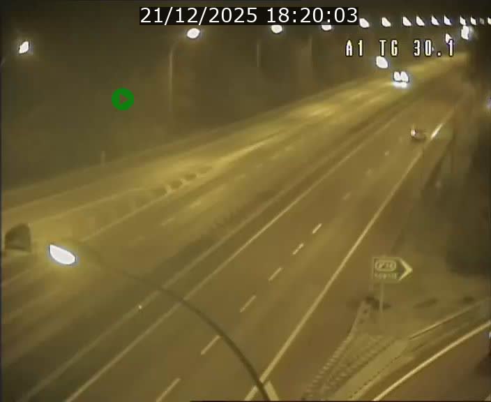 <h2>Traffic live webcam Luxembourg Grevenmacher - A1 direction Luxembourg - BK 30.1</h2>