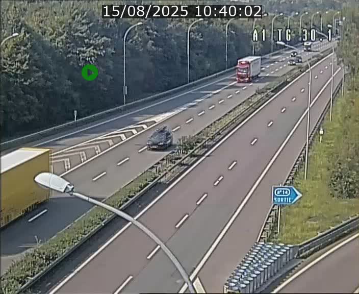 <h2>Traffic live webcam Luxembourg Grevenmacher - A1 direction Luxembourg - BK 30.1</h2>