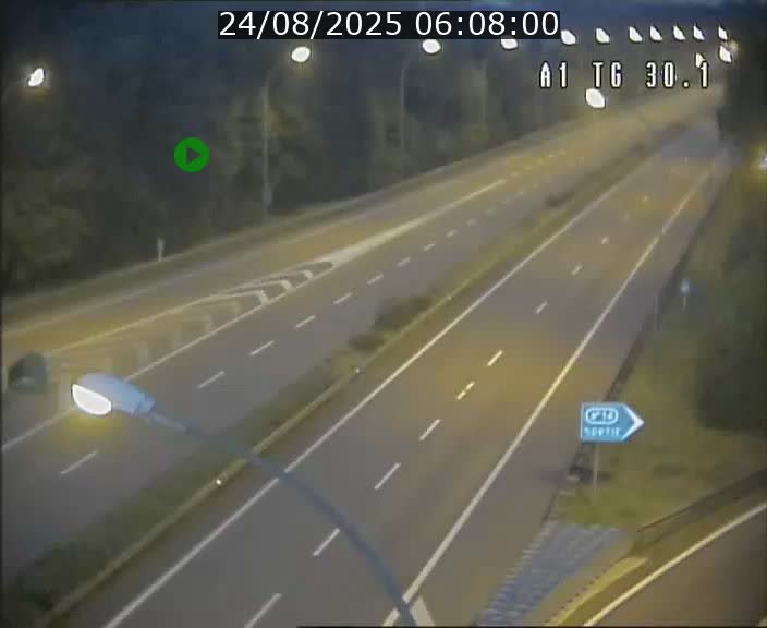 <h2>Traffic live webcam Luxembourg Grevenmacher - A1 direction Luxembourg - BK 30.1</h2>