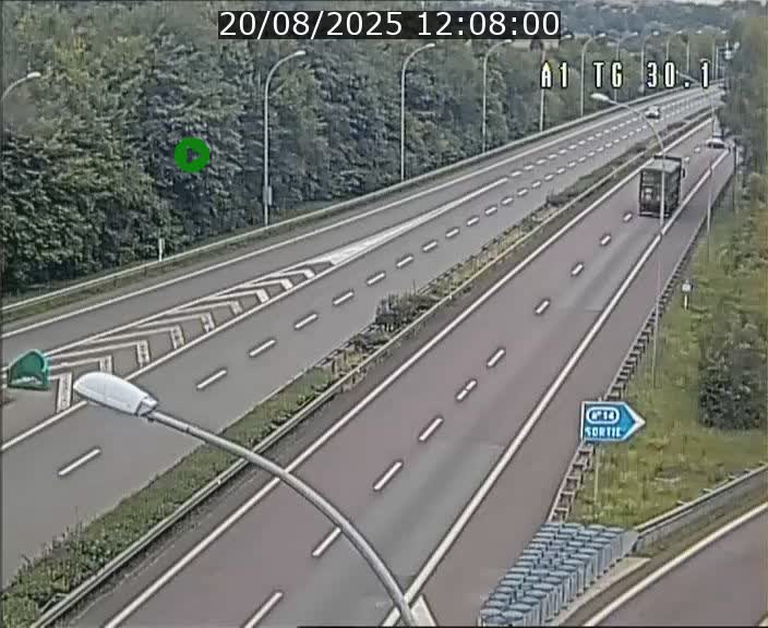 <h2>Traffic live webcam Luxembourg Grevenmacher - A1 direction Luxembourg - BK 30.1</h2>