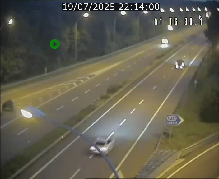 <h2>Traffic live webcam Luxembourg Grevenmacher - A1 direction Luxembourg - BK 30.1</h2>