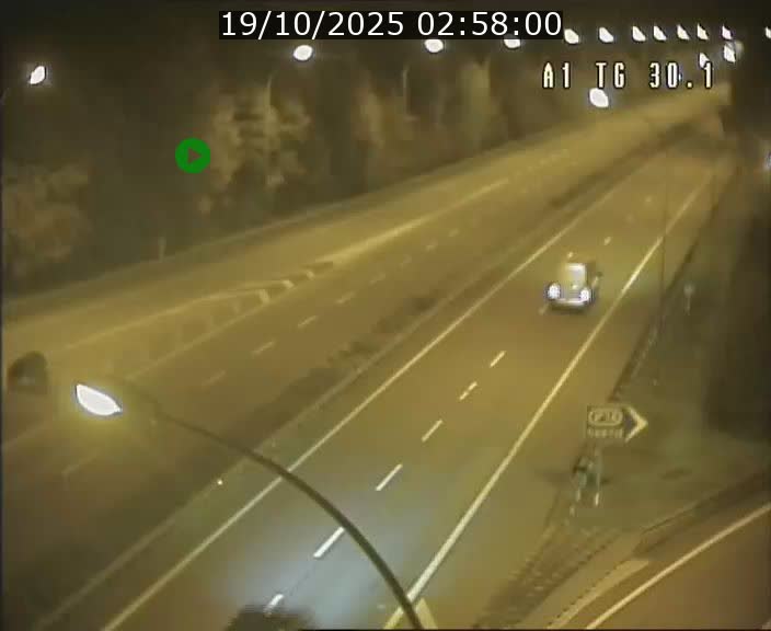 <h2>Traffic live webcam Luxembourg Grevenmacher - A1 direction Luxembourg - BK 30.1</h2>