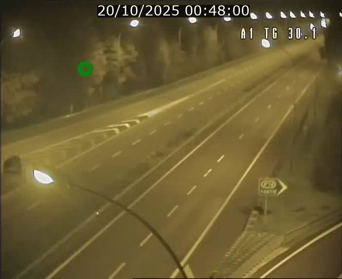 <h2>Traffic live webcam Luxembourg Grevenmacher - A1 direction Luxembourg - BK 30.1</h2>