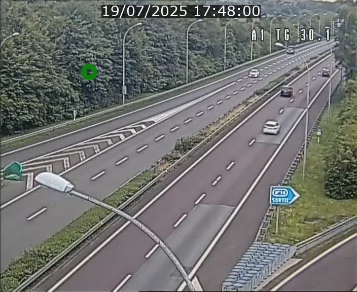 <h2>Traffic live webcam Luxembourg Grevenmacher - A1 direction Luxembourg - BK 30.1</h2>