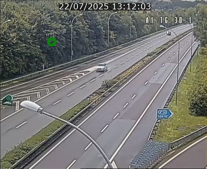 <h2>Traffic live webcam Luxembourg Grevenmacher - A1 direction Luxembourg - BK 30.1</h2>