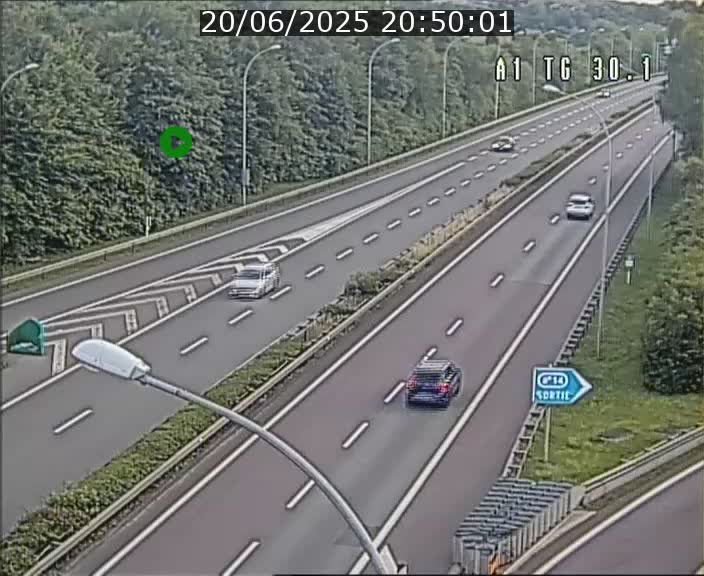 <h2>Traffic live webcam Luxembourg Grevenmacher - A1 direction Luxembourg - BK 30.1</h2>