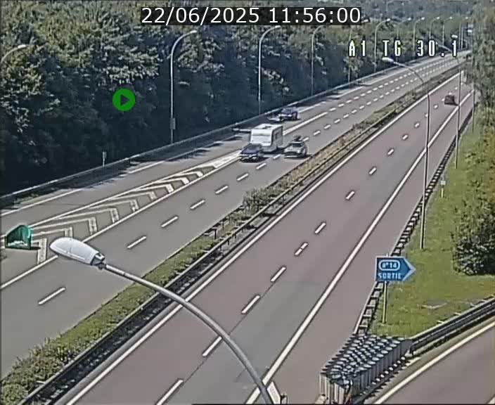 <h2>Traffic live webcam Luxembourg Grevenmacher - A1 direction Luxembourg - BK 30.1</h2>