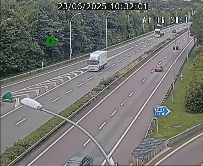 <h2>Traffic live webcam Luxembourg Grevenmacher - A1 direction Luxembourg - BK 30.1</h2>