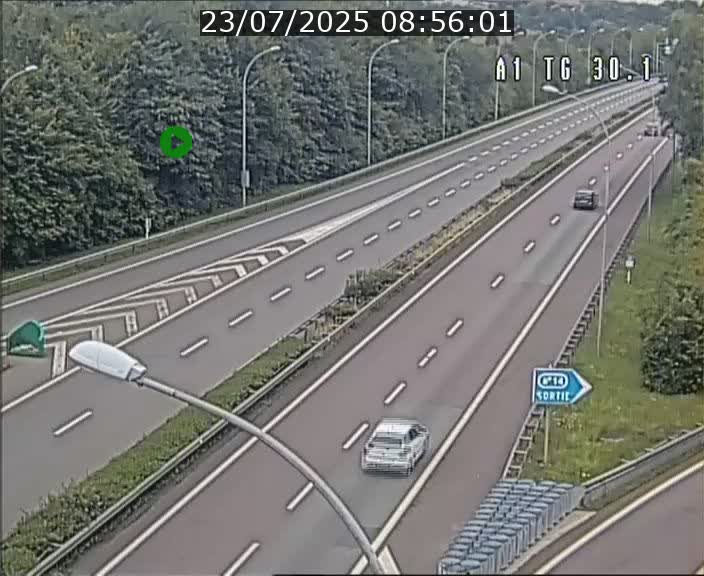 <h2>Traffic live webcam Luxembourg Grevenmacher - A1 direction Luxembourg - BK 30.1</h2>
