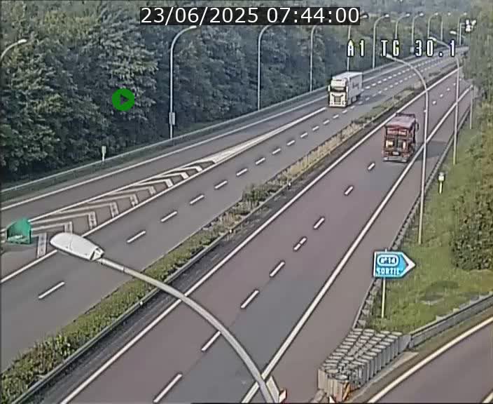 <h2>Traffic live webcam Luxembourg Grevenmacher - A1 direction Luxembourg - BK 30.1</h2>