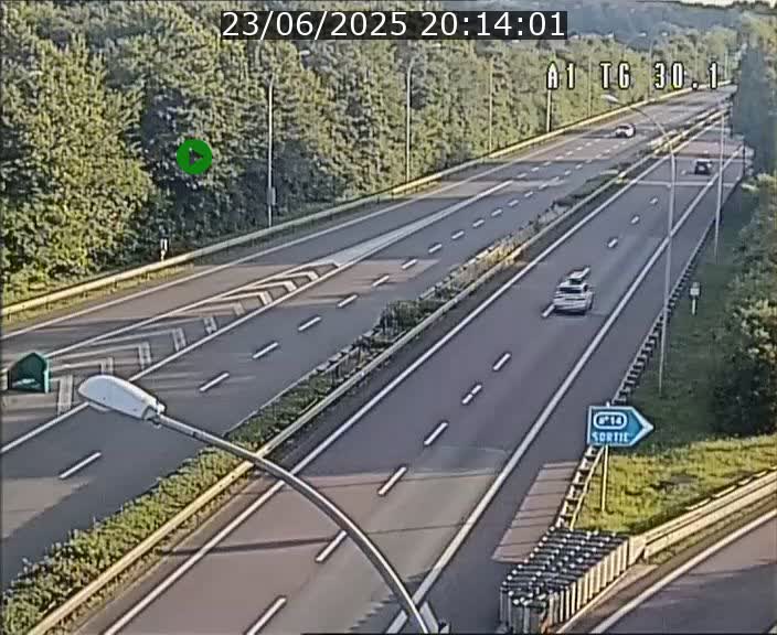 <h2>Traffic live webcam Luxembourg Grevenmacher - A1 direction Luxembourg - BK 30.1</h2>