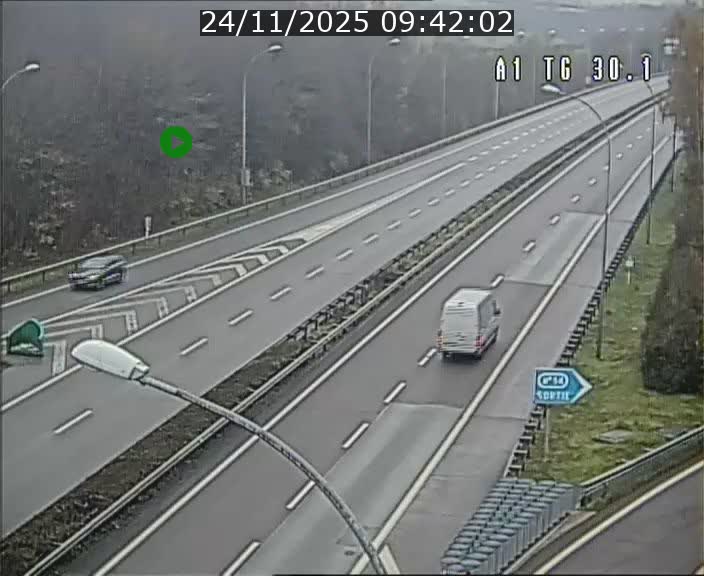 <h2>Traffic live webcam Luxembourg Grevenmacher - A1 direction Luxembourg - BK 30.1</h2>
